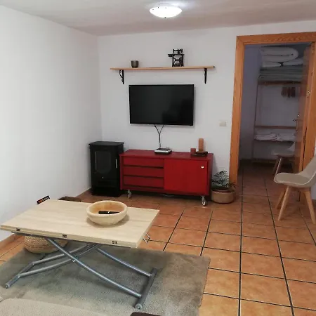 La Buganvilla De Juana Y Antonio * Casares