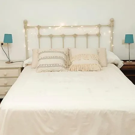 Hébergement de vacances La Buganvilla De Juana Y Antonio *